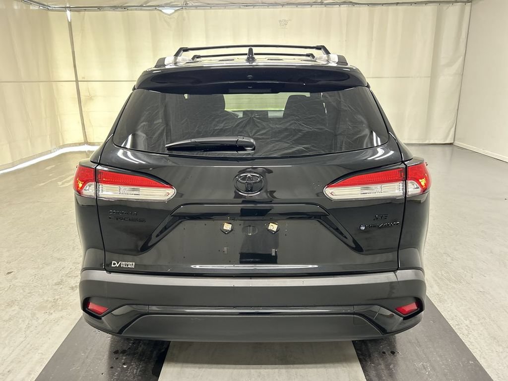 Used 2025 Toyota Corolla Cross AWD Hybrid w/ Moonroof Package image 21