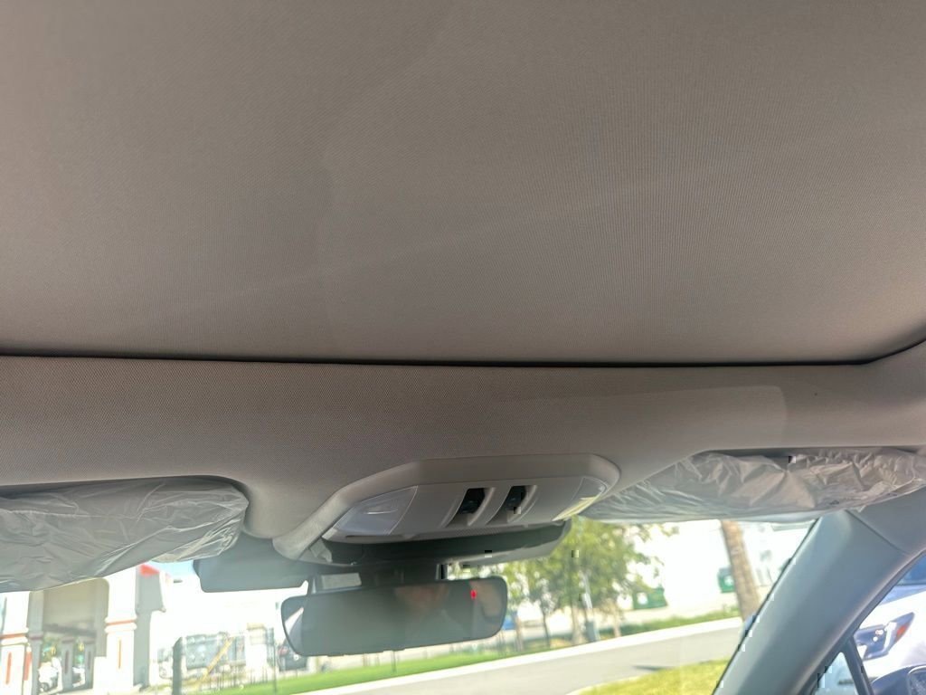 New 2025 Subaru Ascent Onyx Edition image 10