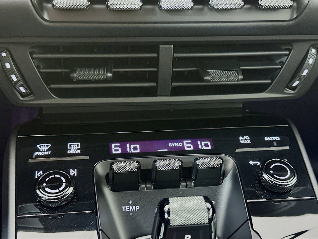 Used 2026 Porsche 911 Carrera image 17