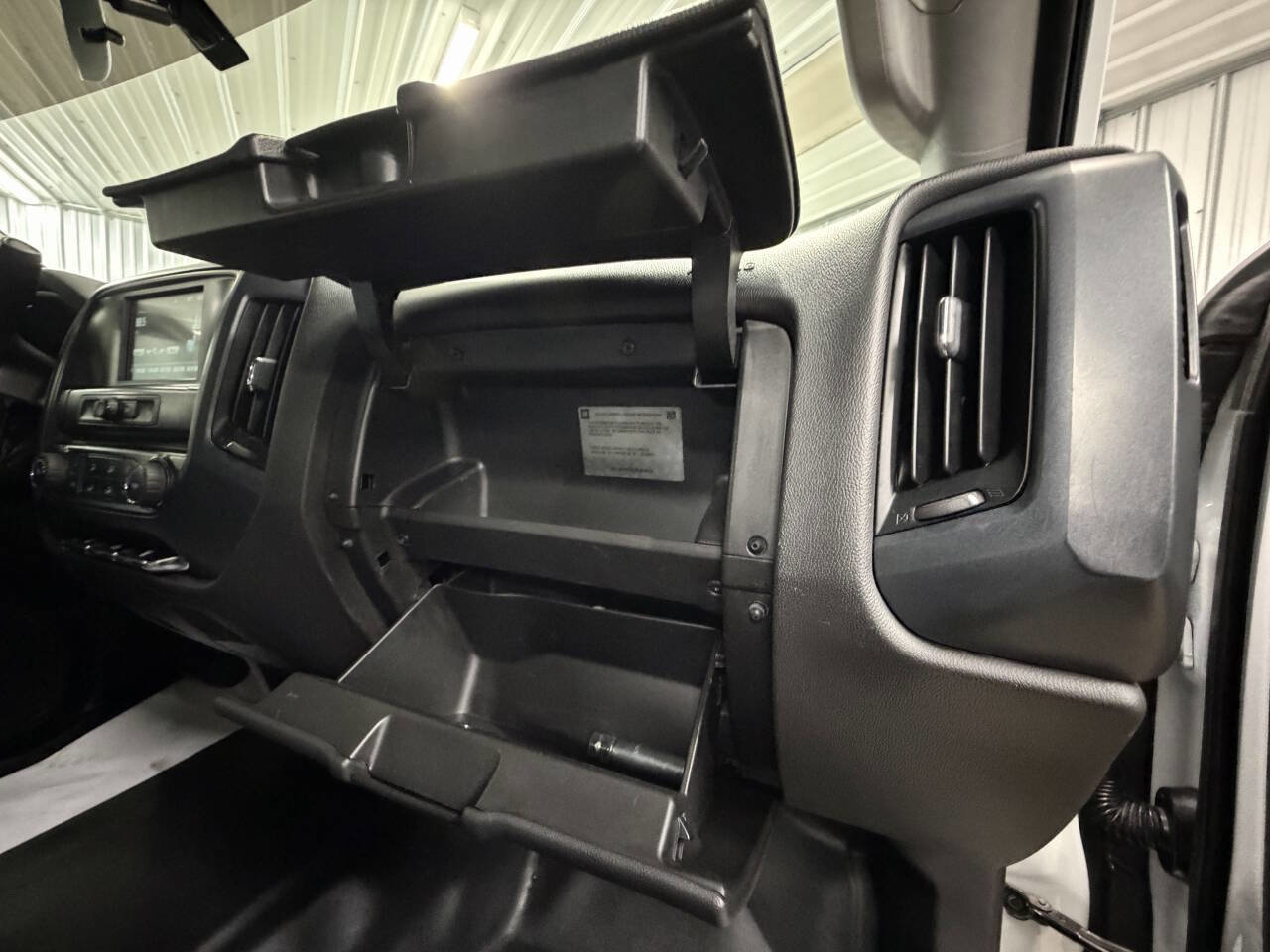 Used 2018 Chevrolet Silverado 3500 W/T image 43