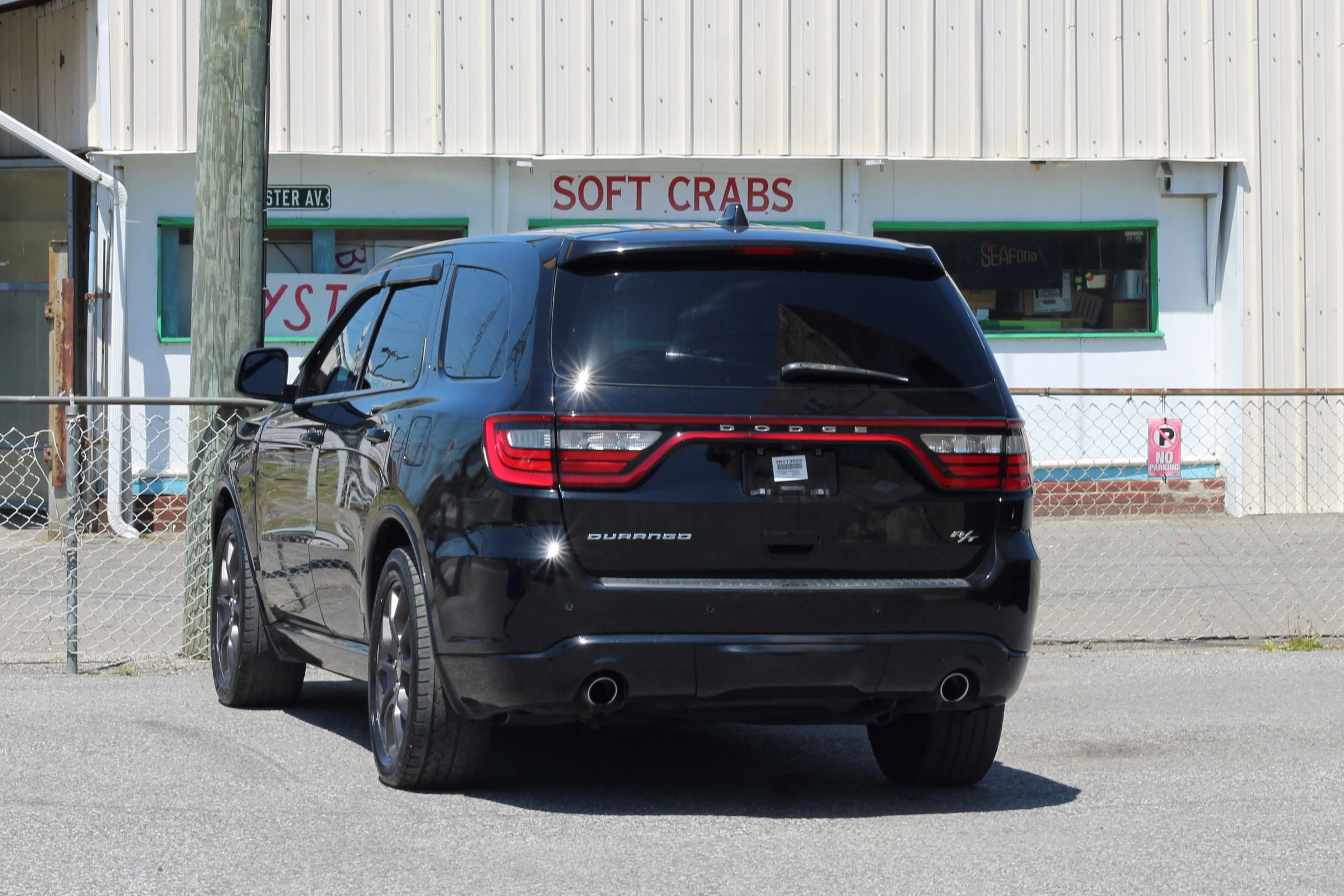 Used 2017 Dodge Durango R/T w/ Technology Group RWD image 6