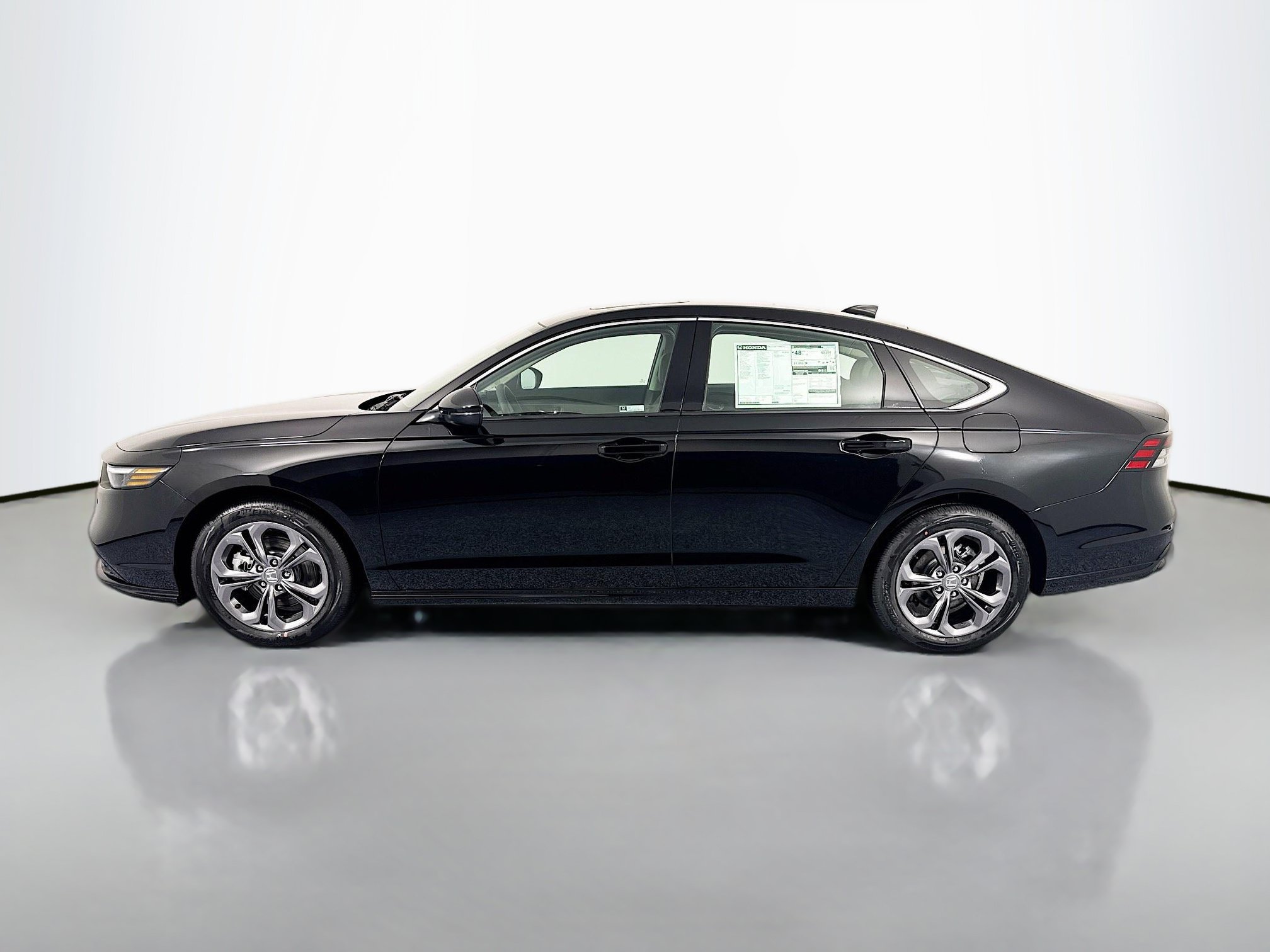 New 2026 Honda Accord EX-L image 8
