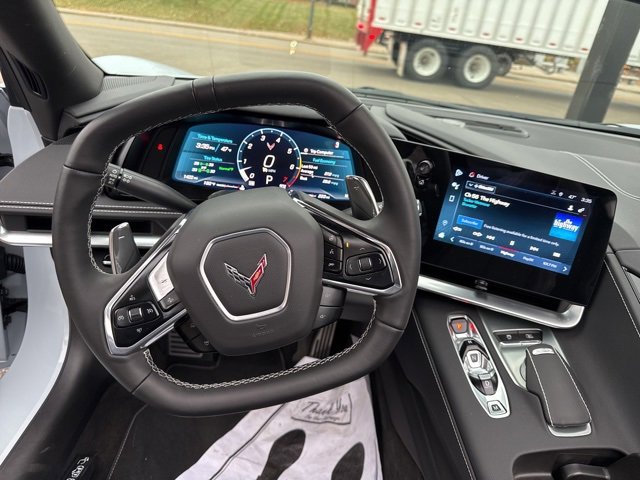 Used 2024 Chevrolet Corvette Stingray Preferred Conv w/ Chrome Exterior Badge Package image 11