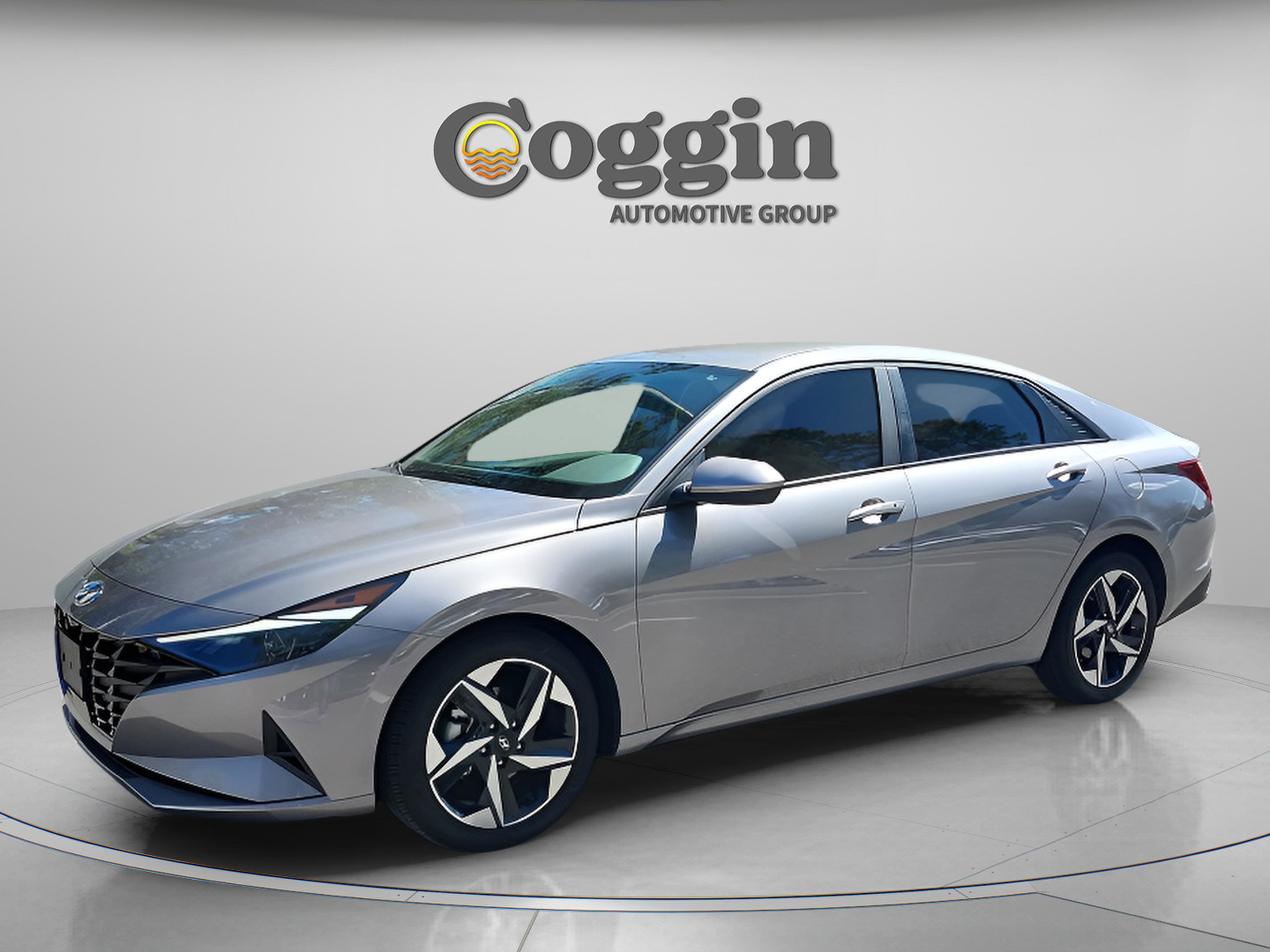 Used 2023 Hyundai Elantra SEL w/ Convenience Package image 1