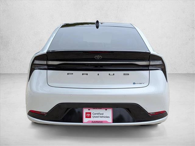 Used 2025 Toyota Prius Plug-In Hybrid image 7