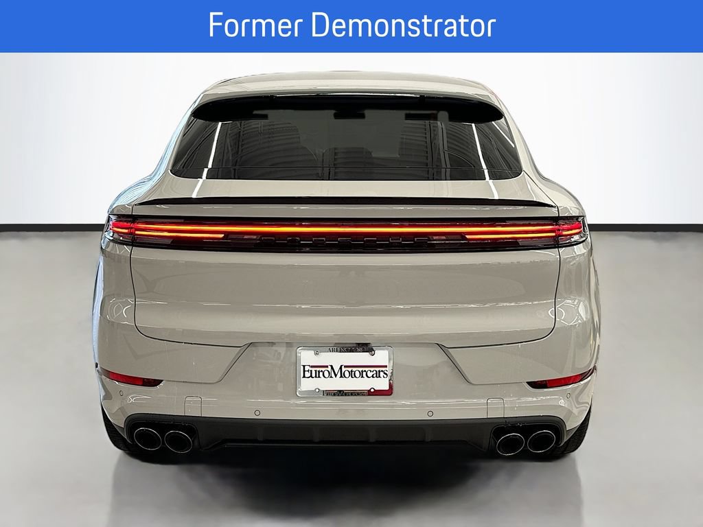 New 2026 Porsche Cayenne Coupe AWD/4WD image 10