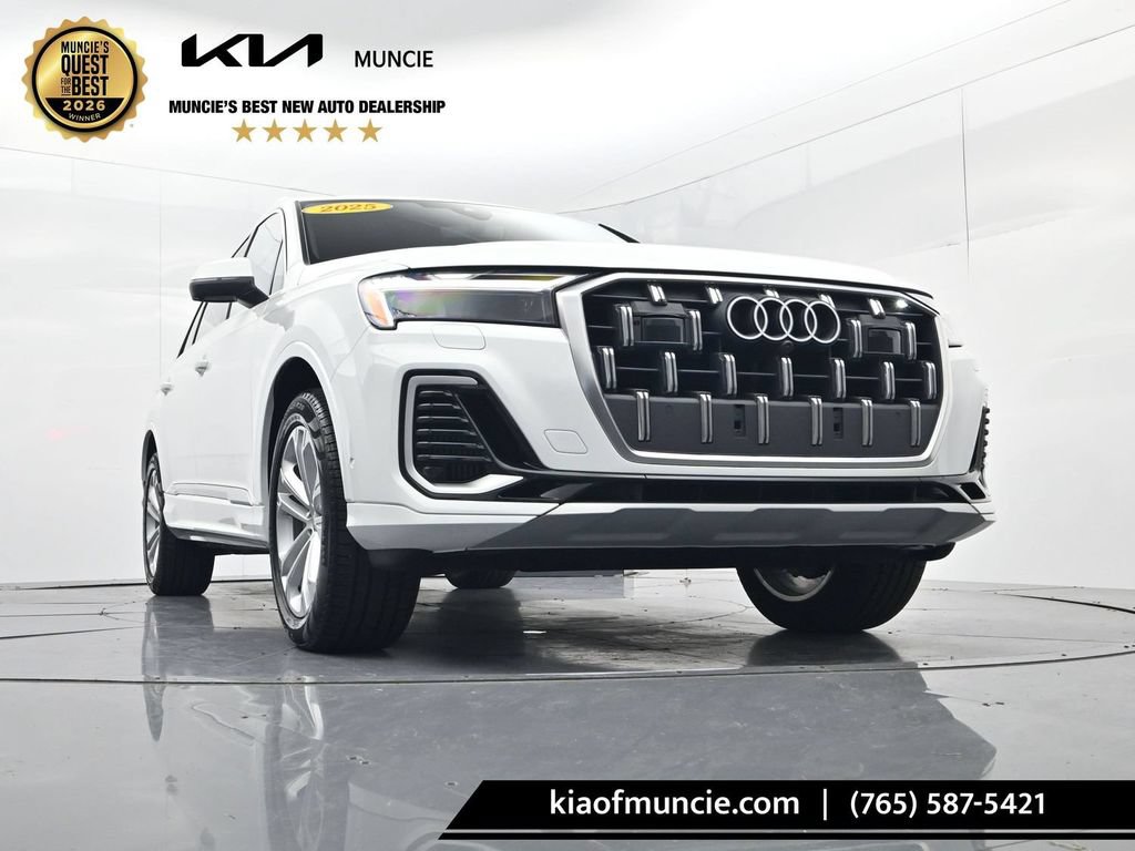 Used 2025 Audi Q7 3.0T Premium Plus AWD/4WD image 57