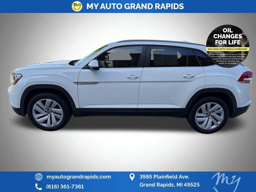 Used 2020 Volkswagen Atlas Cross Sport SE AWD/4WD image 4