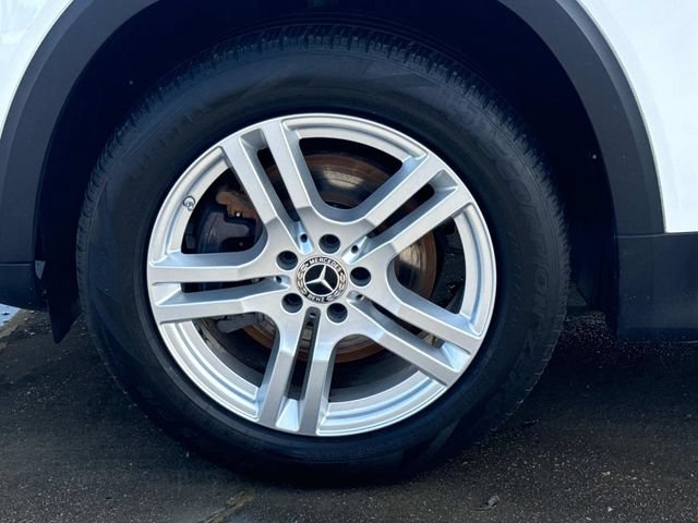Used 2021 Mercedes-Benz GLB 250 image 4