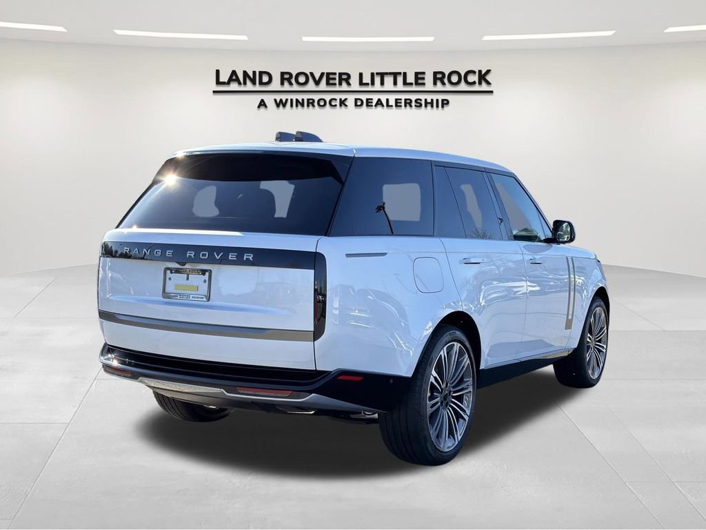 New 2026 Land Rover Range Rover SE image 2