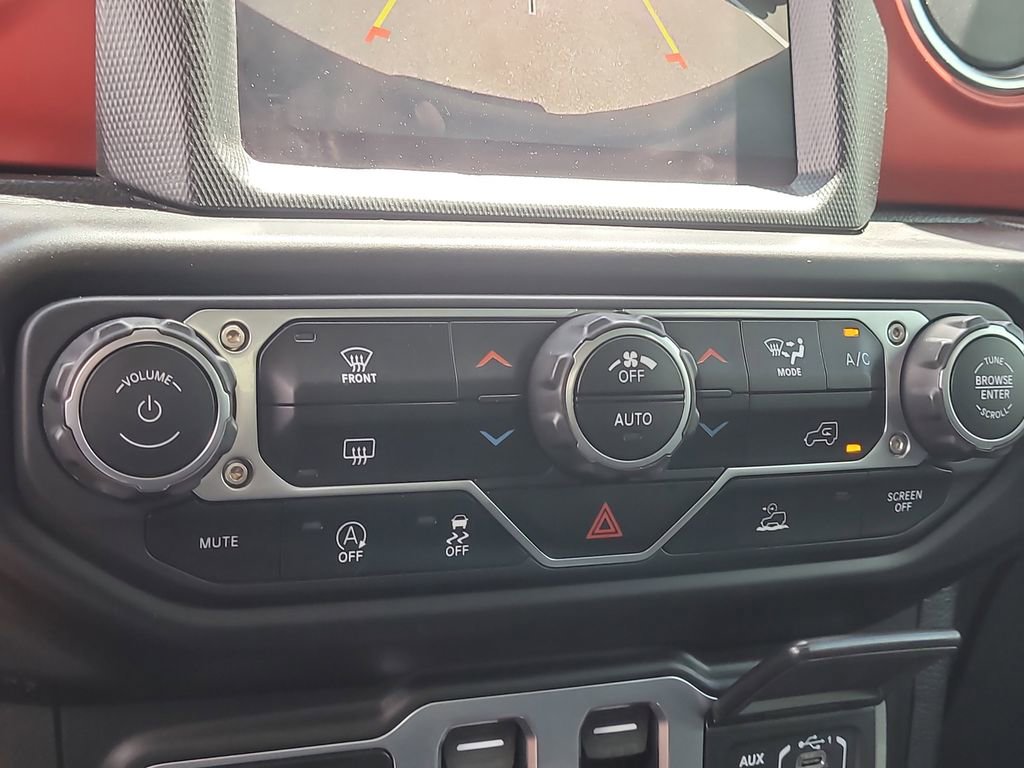 Used 2022 Jeep Wrangler Rubicon AWD/4WD image 18