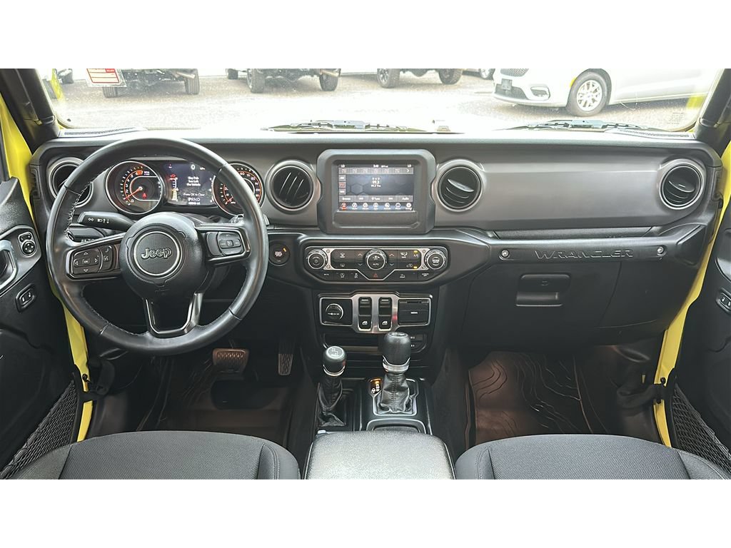 Used 2022 Jeep Wrangler Sport AWD/4WD image 18