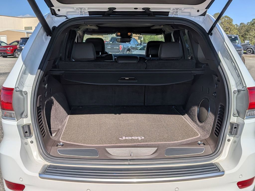 Used 2018 Jeep Grand Cherokee Summit w/ Platinum Series Group image 32