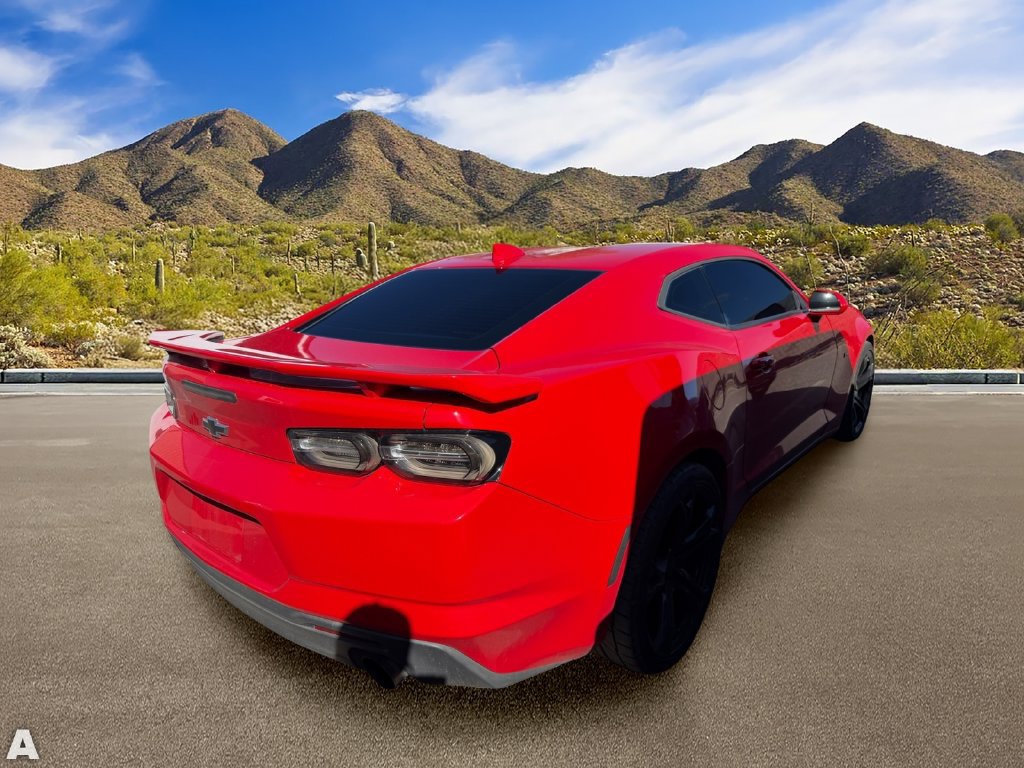 Used 2019 Chevrolet Camaro SS RWD image 3