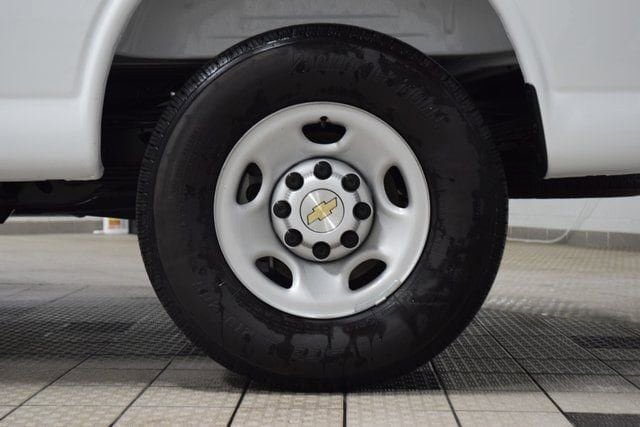 New 2025 Chevrolet Express 3500 Extended RWD image 14