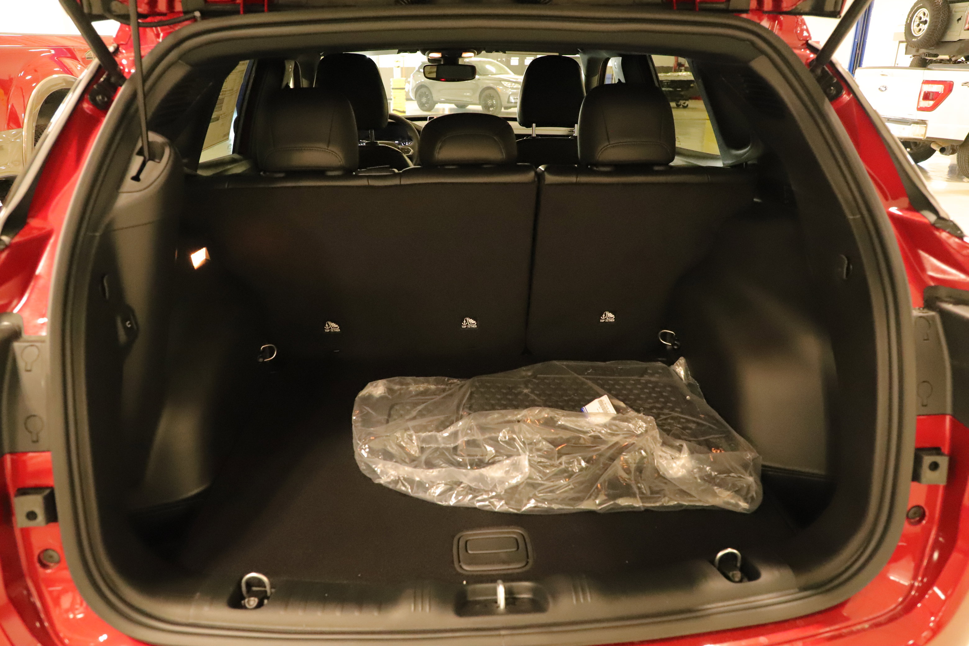 New 2026 Jeep Compass Latitude image 3