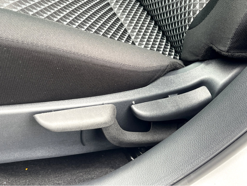 Used 2024 Nissan Versa S w/ Trunk Package image 18