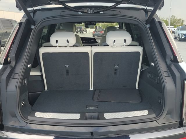 New 2027 Cadillac Vistiq Sport AWD/4WD image 10