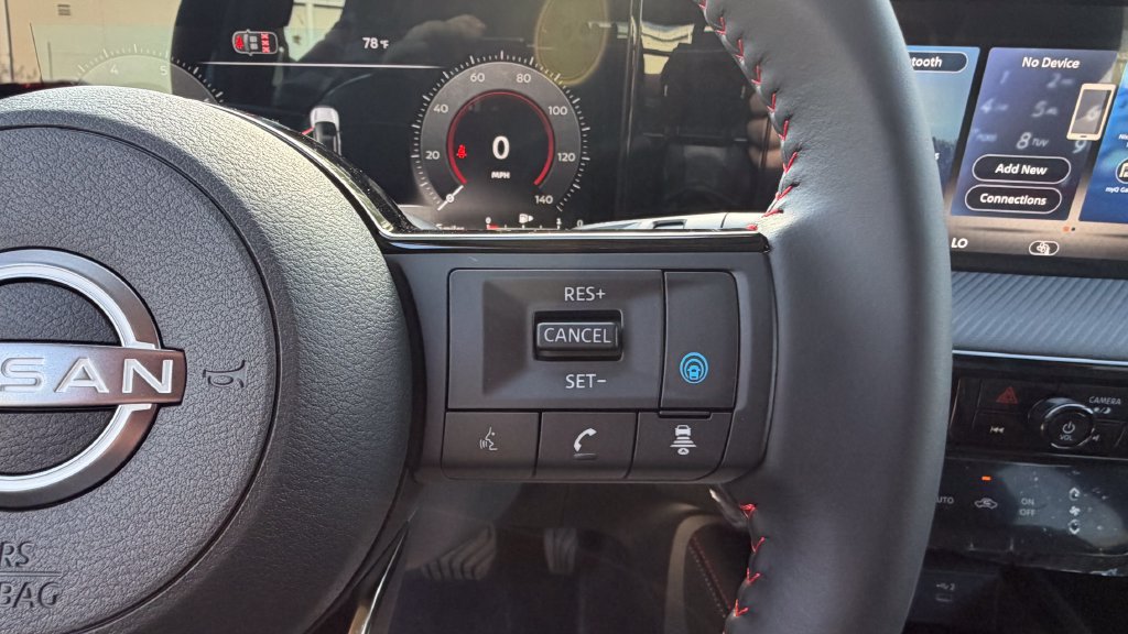 New 2026 Nissan Kicks SR FWD image 21