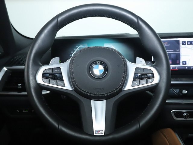 Used 2026 BMW X6 xDrive40i w/ Premium Package image 23