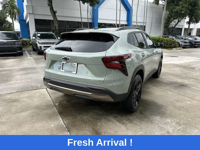 Used 2026 Chevrolet Trax LS FWD image 37