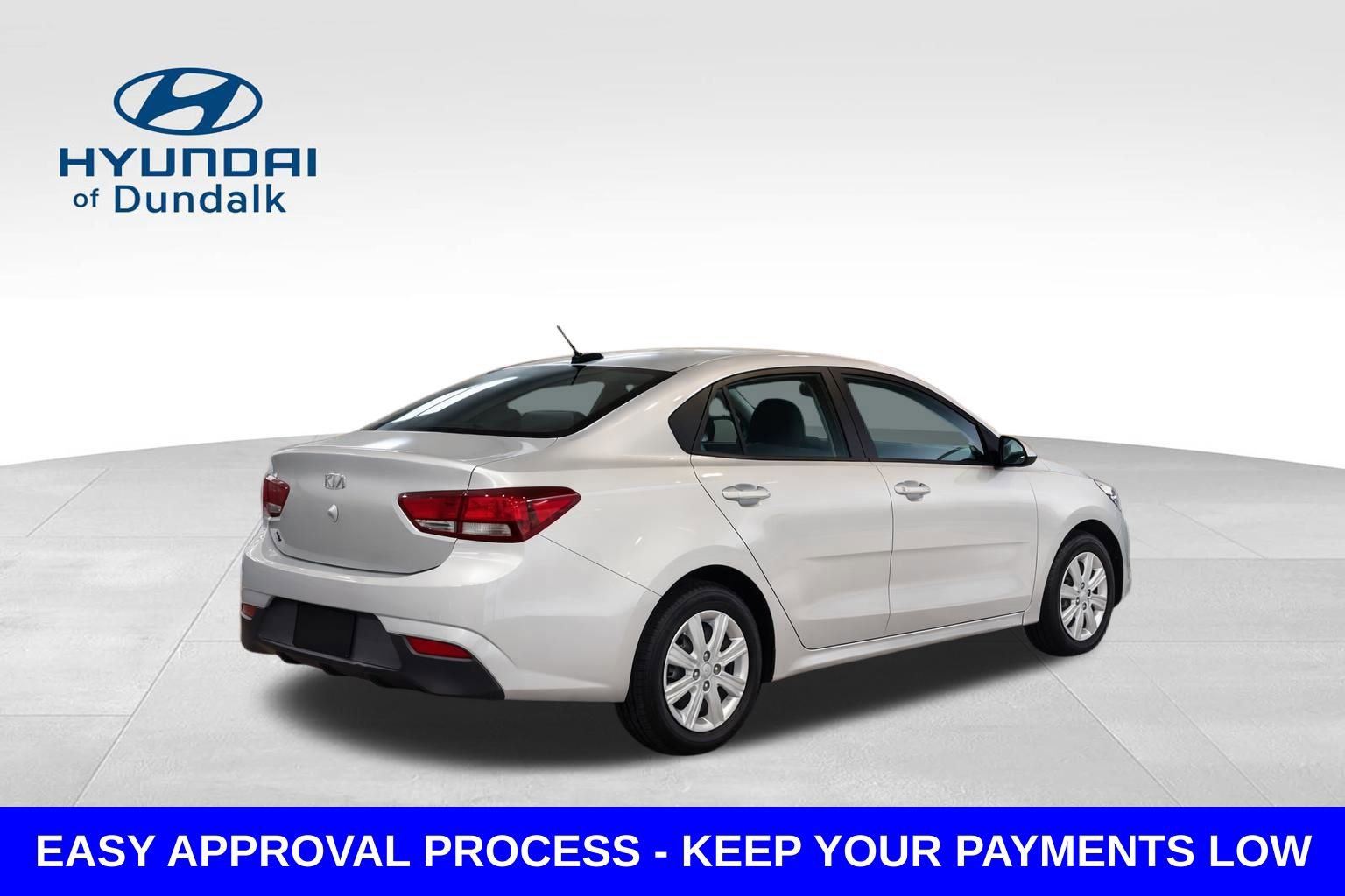 Used 2023 Kia Rio LX image 2