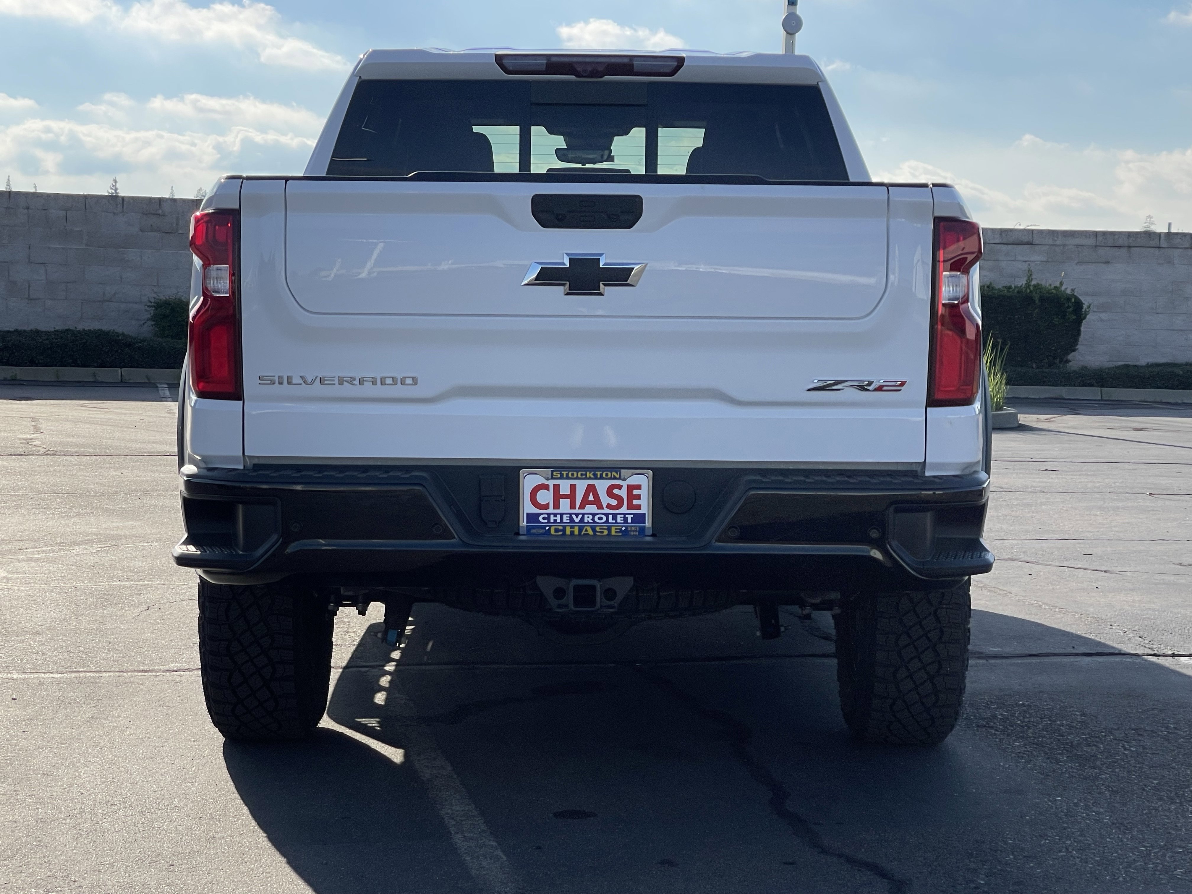New 2026 Chevrolet Silverado 1500 ZR2 image 7