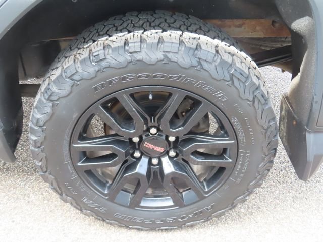 Used 2020 GMC Sierra 1500 Elevation w/ Elevation Value Package AWD/4WD image 15