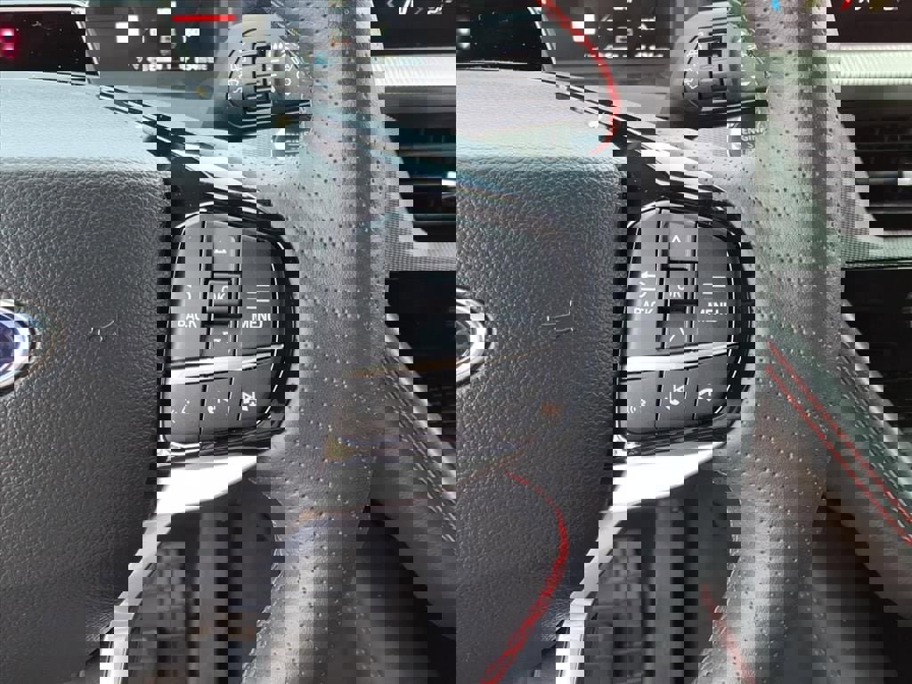 Used 2025 Ford Explorer ST-Line w/ Premium Package image 19