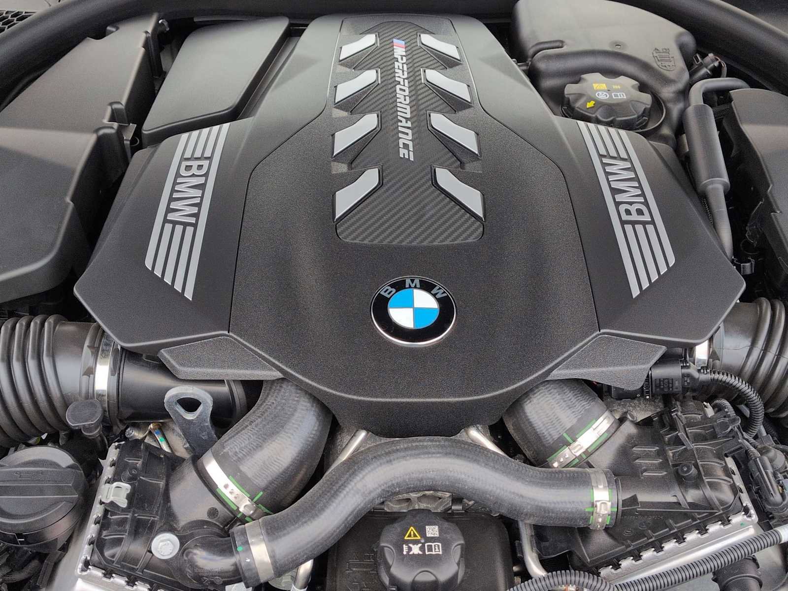 Used 2025 BMW M850i xDrive image 14