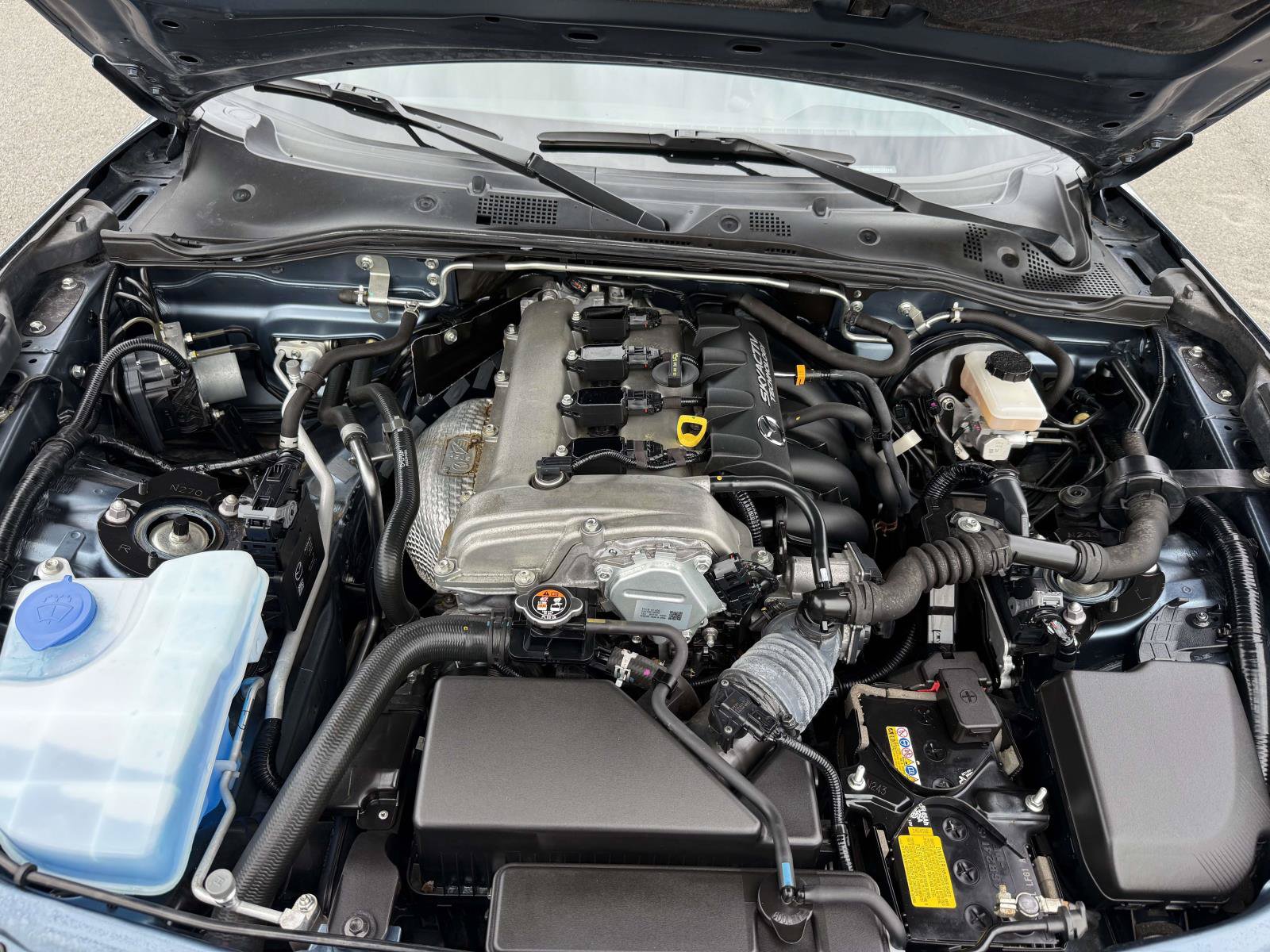 Used 2016 MAZDA MX-5 Miata Grand Touring RWD image 9