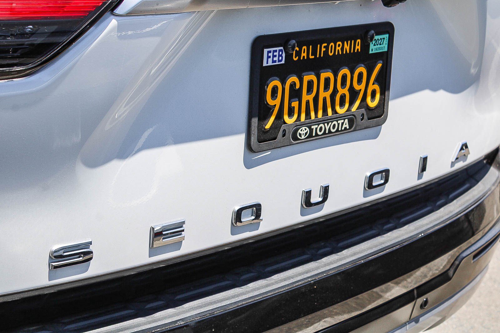 Used 2024 Toyota Sequoia Capstone AWD/4WD image 16