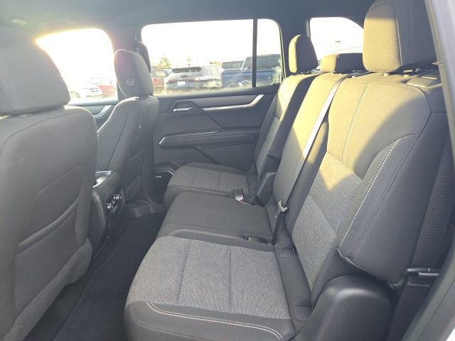 Certified 2025 GMC Acadia Elevation image 40