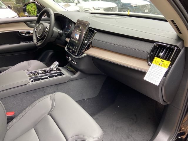 New 2026 Volvo XC90 B6 Plus AWD/4WD image 18