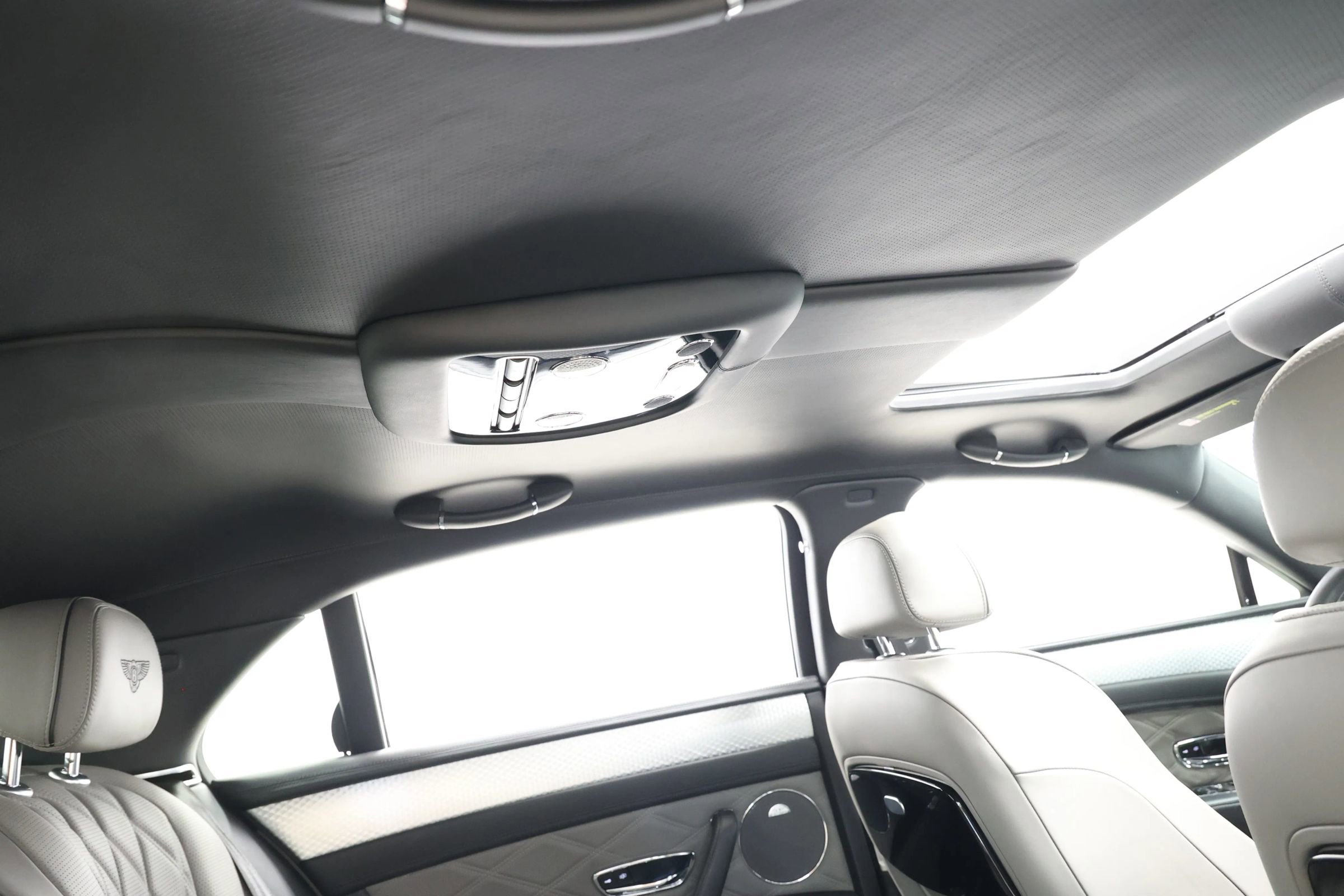 Used 2014 Bentley Flying Spur W12 image 71