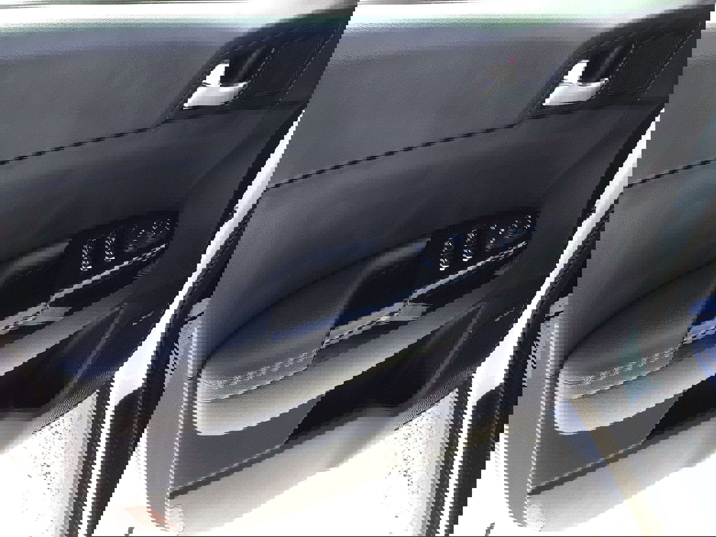 Used 2020 Kia Sportage EX w/ EX Technology Package image 11