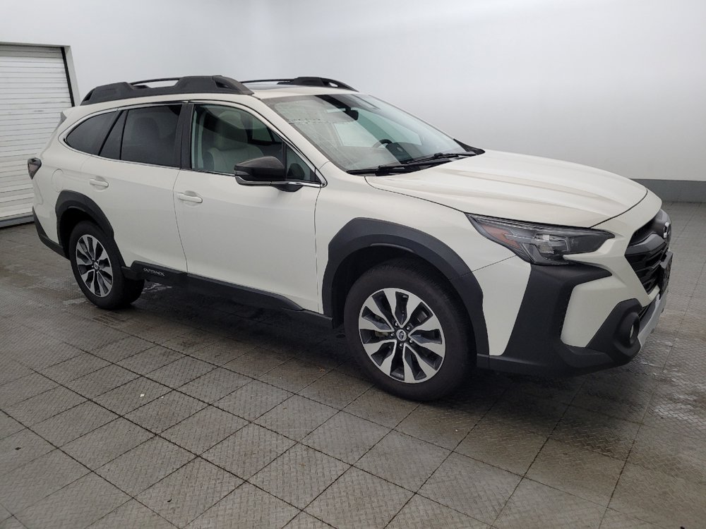 Used 2024 Subaru Outback Limited AWD/4WD image 11