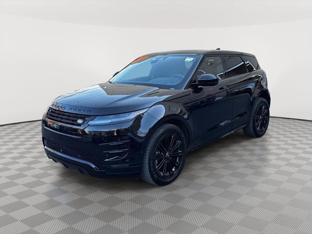Used 2025 Land Rover Range Rover Evoque Dynamic SE image 3