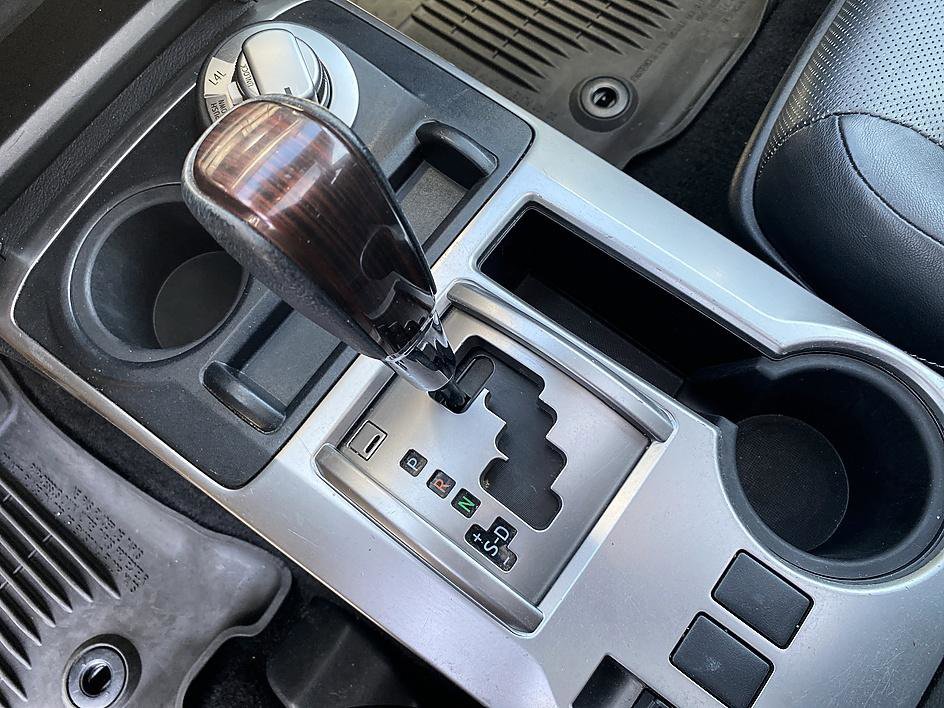 Used 2017 Toyota 4Runner Limited image 8