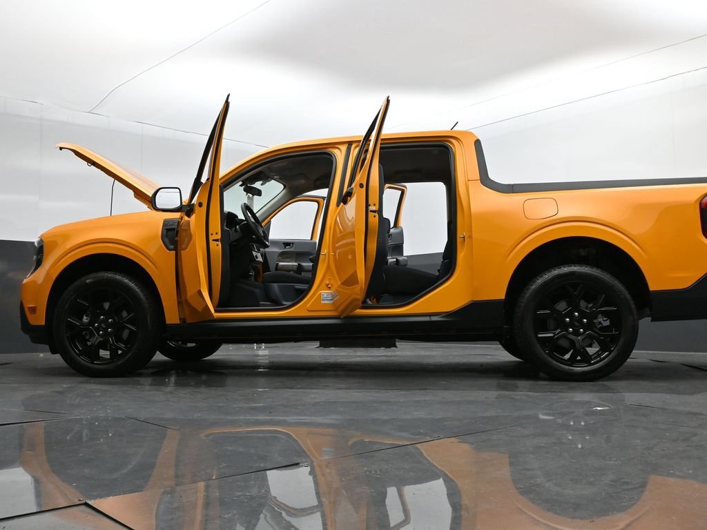 New 2026 Ford Maverick XLT w/ Equipment Group 301A AWD/4WD image 31