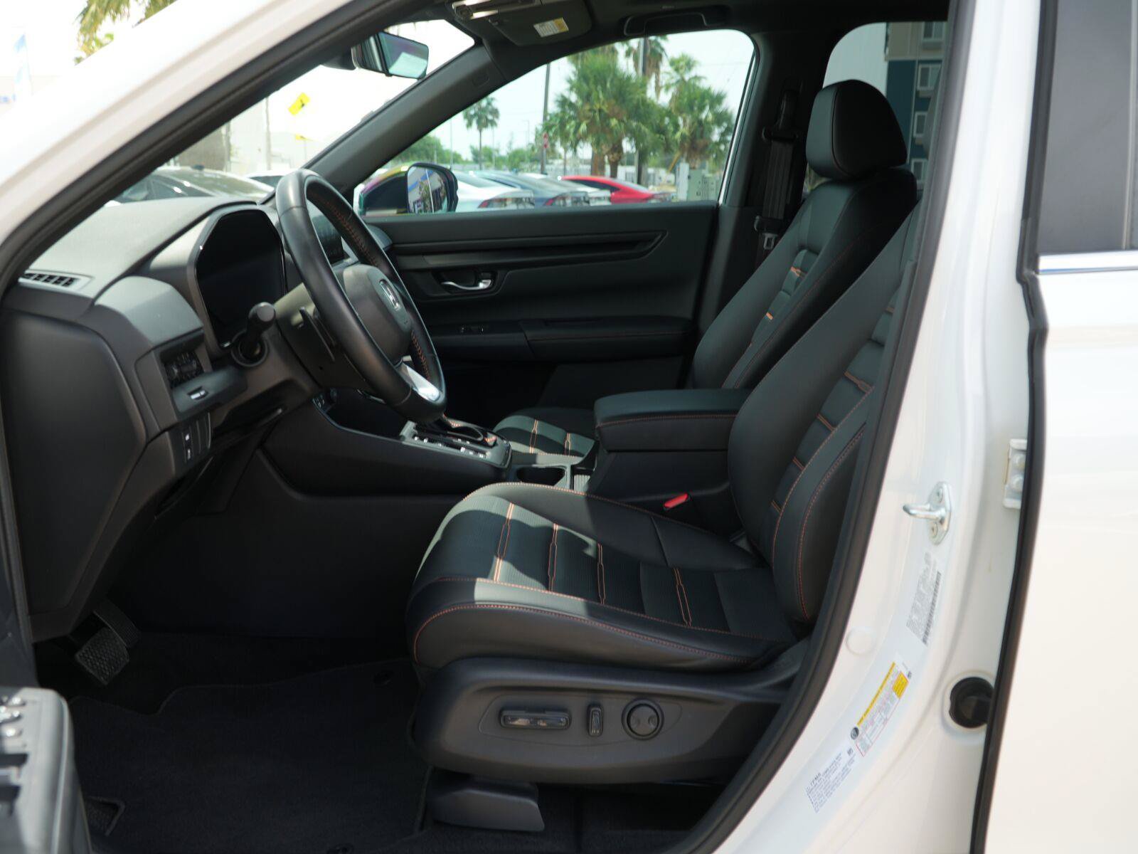 Used 2025 Honda CR-V Sport-L image 8