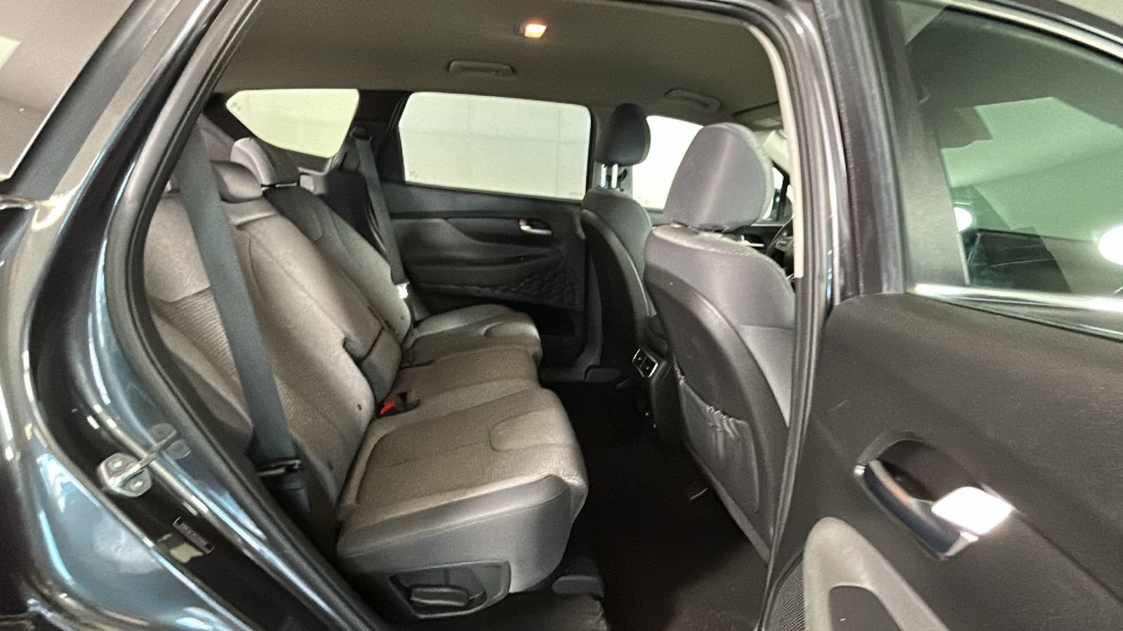 Certified 2023 Hyundai Santa Fe SE FWD image 32