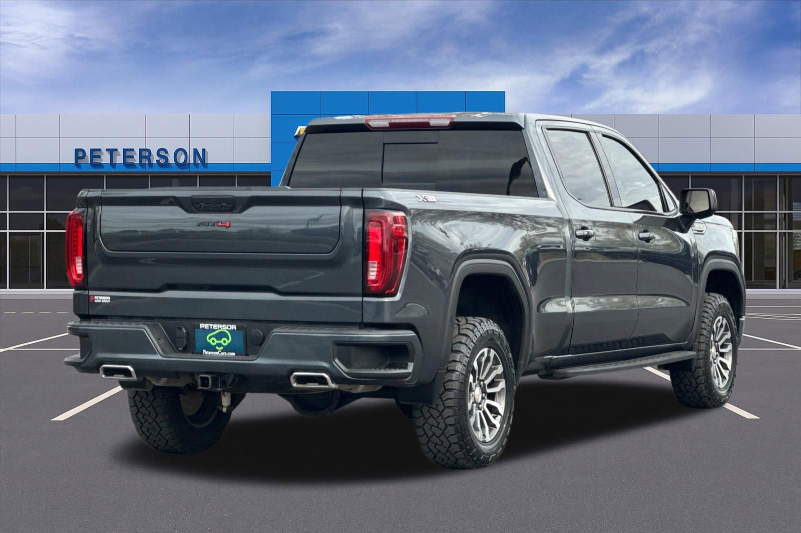 Certified 2022 GMC Sierra 1500 AT4 w/ AT4 Preferred Package image 4
