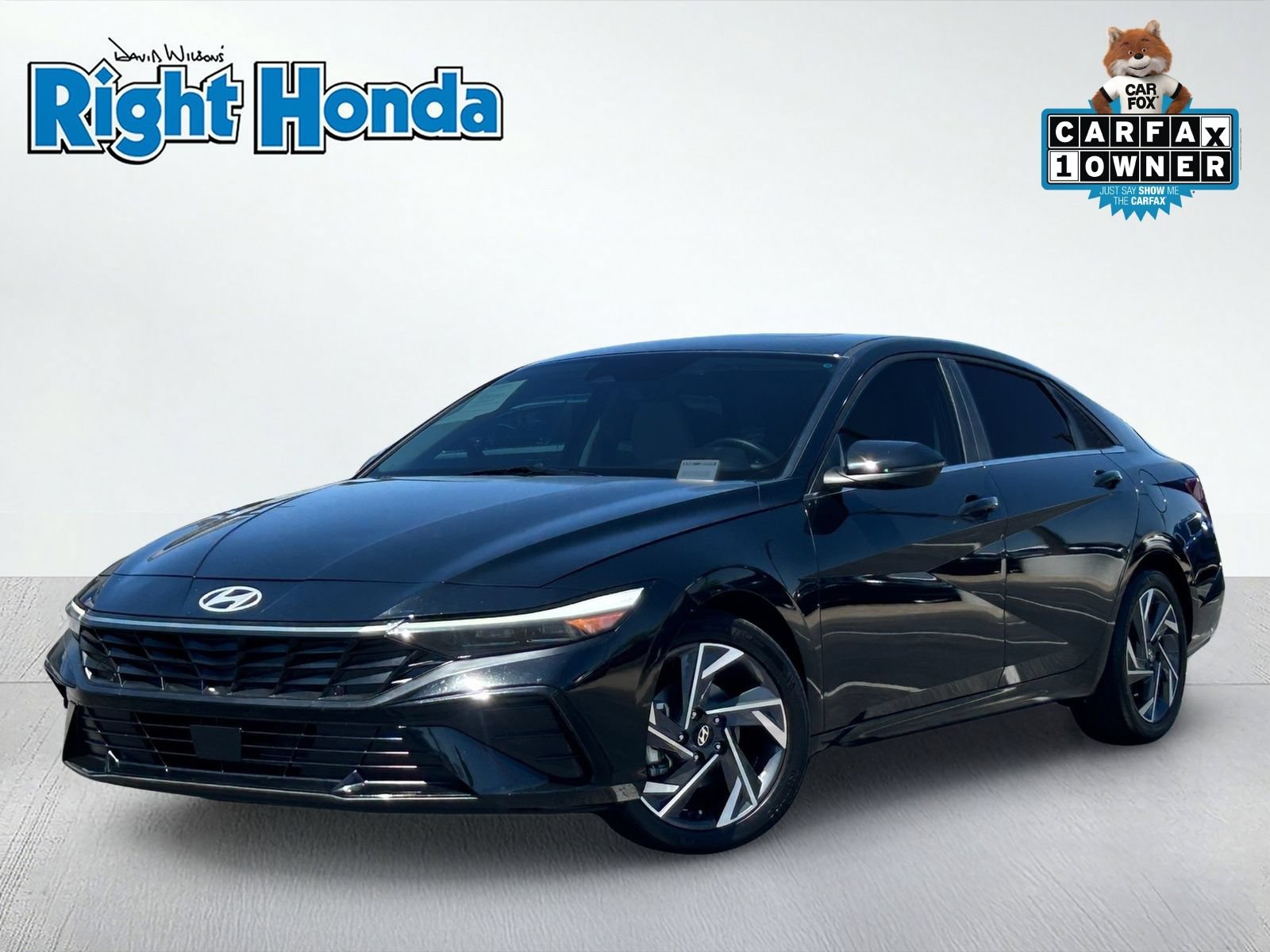 Used 2025 Hyundai Elantra Limited FWD image 1