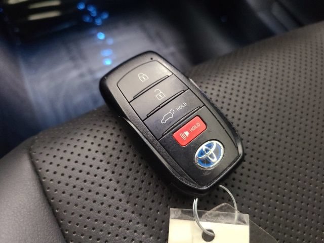 Used 2021 Toyota Venza Limited w/ Advanced Technology Package AWD/4WD image 36