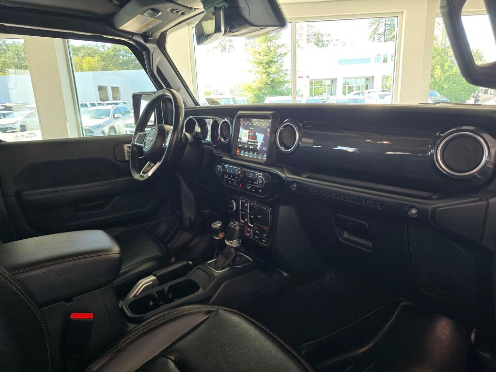 Used 2021 Jeep Wrangler Unlimited Rubicon AWD/4WD image 47
