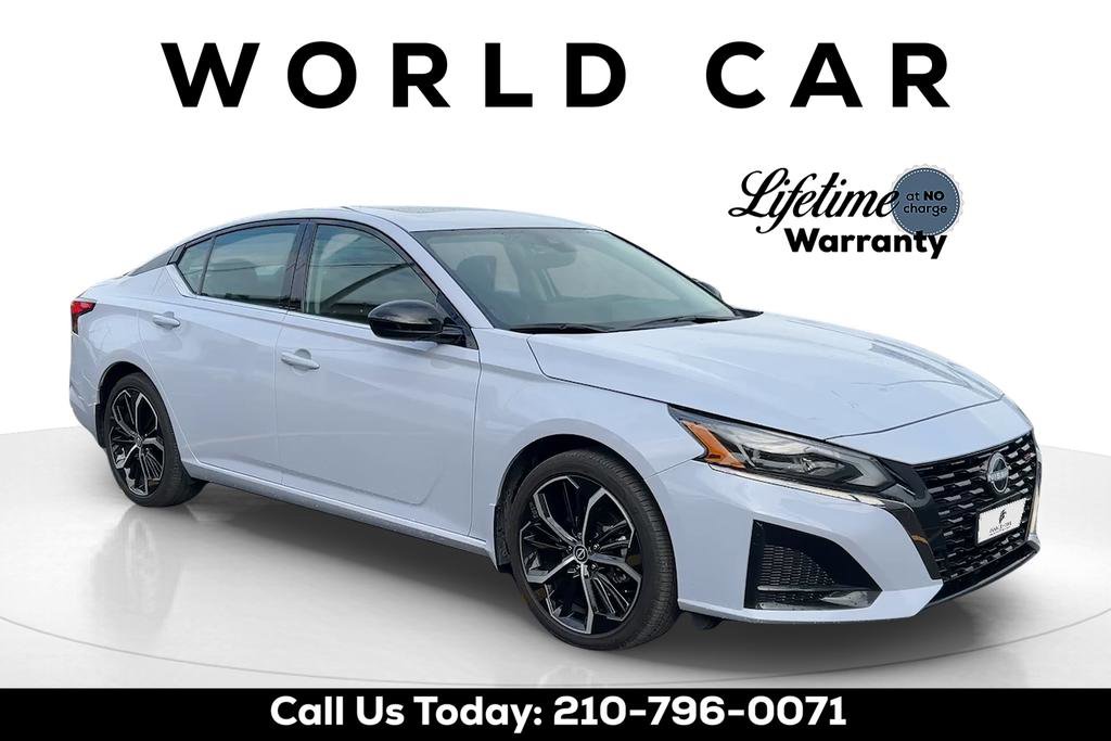 Used 2025 Nissan Altima 2.5 SR