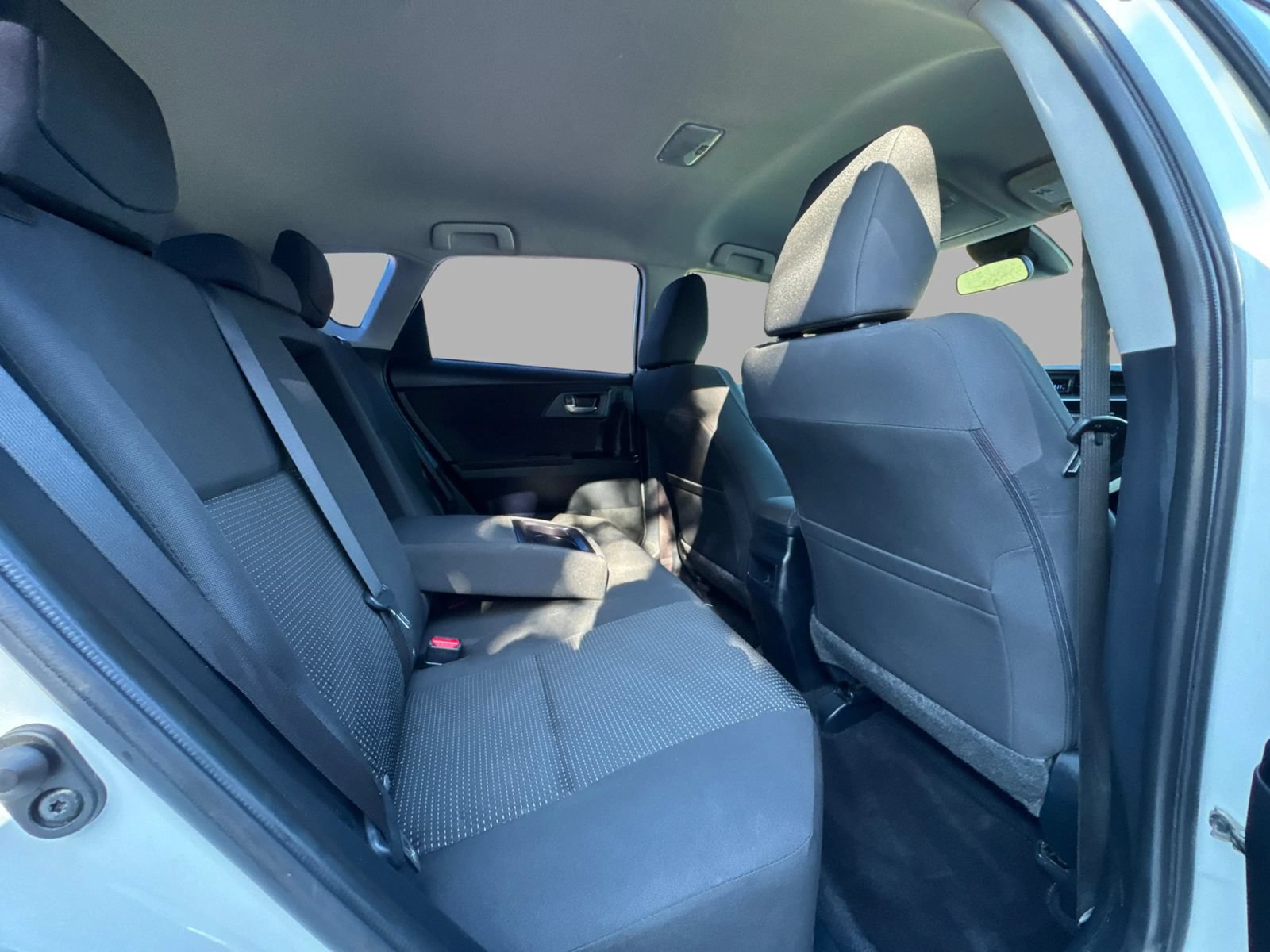 Used 2017 Toyota Corolla iM w/ Carpet Mat Package FWD image 86