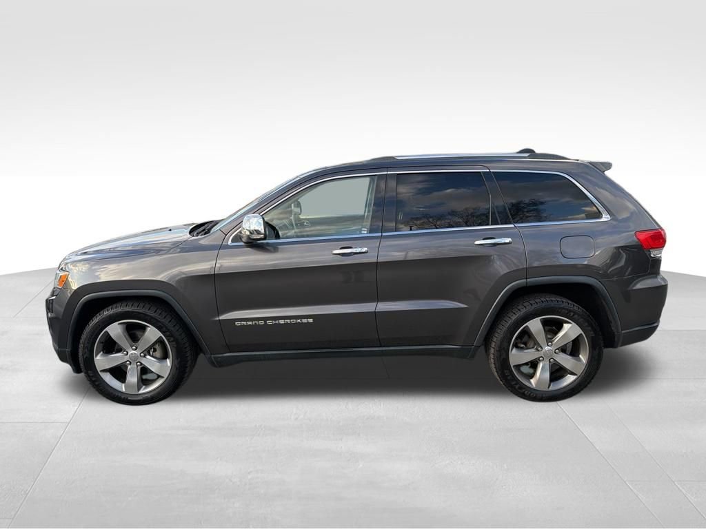 Used 2014 Jeep Grand Cherokee Limited w/ Trailer Tow Group IV image 2