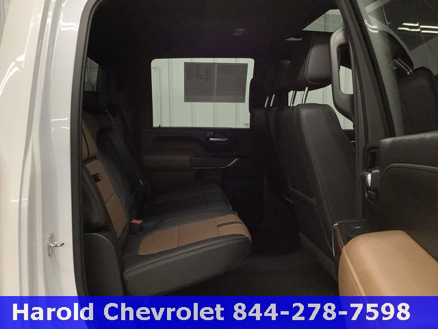 Used 2021 Chevrolet Silverado 2500 High Country w/ Technology Package image 9